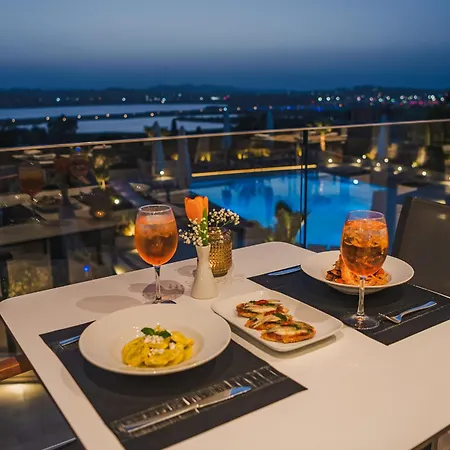 Otel Divani Corfu Palace 4*